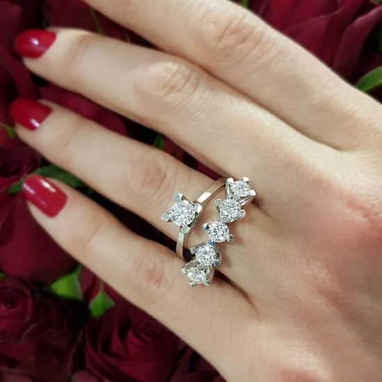 Пръстен бяло злато с пет диаманта 1.00 карат